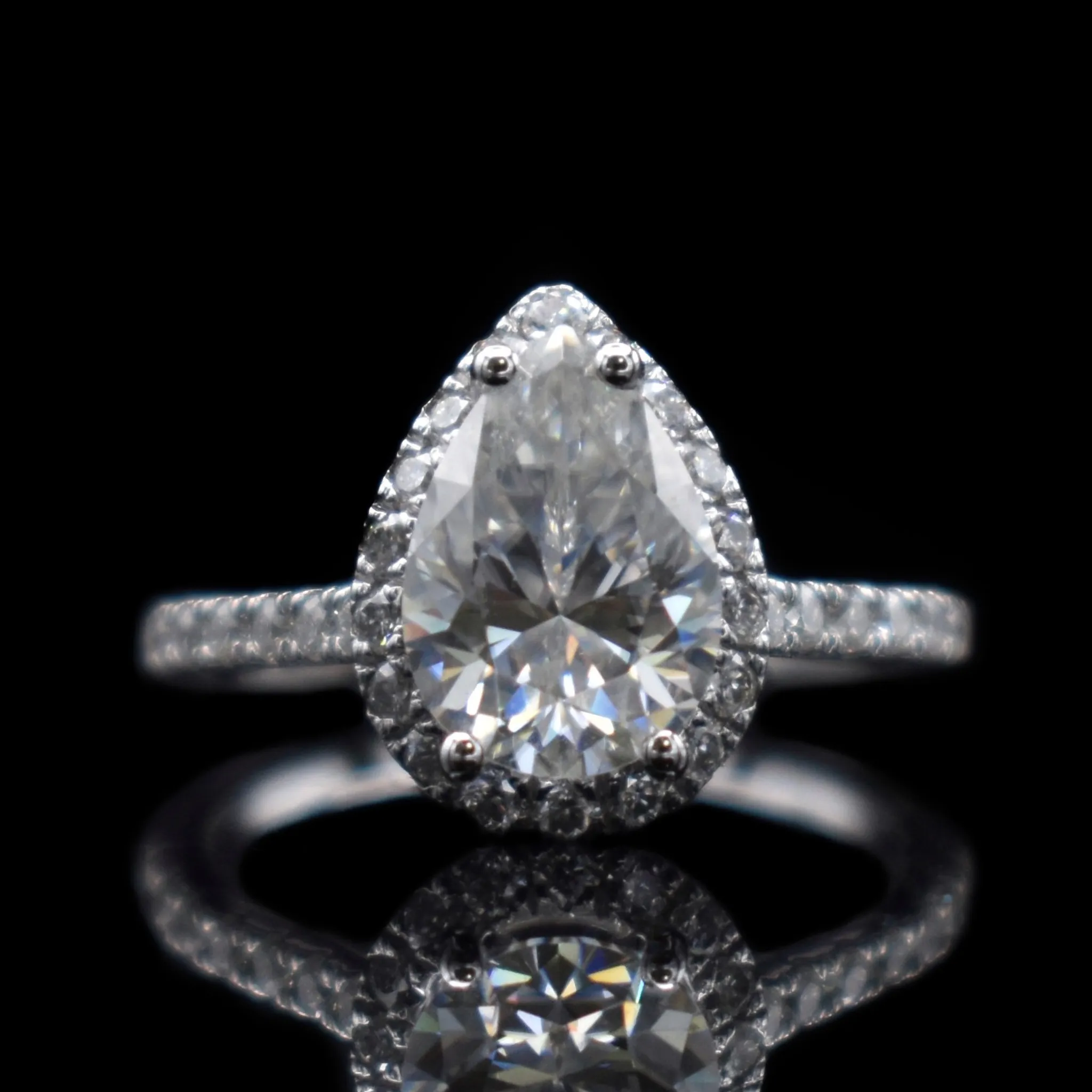 2ct White Sapphire Pear Shaped Halo With diamonds