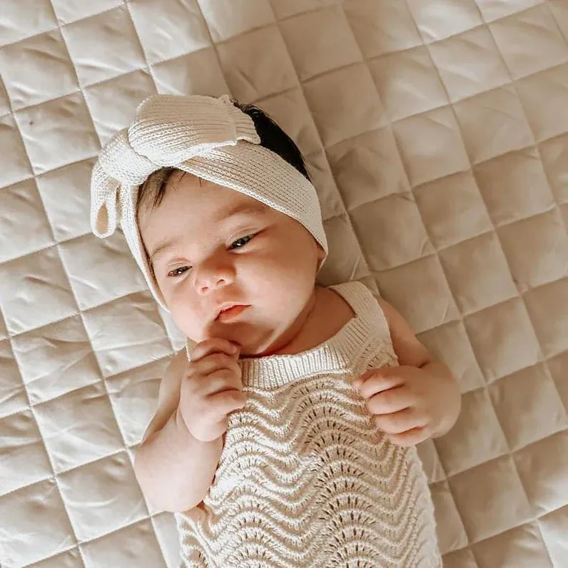 3 Little Crowns Textured Knit Topknot Headband - Oat