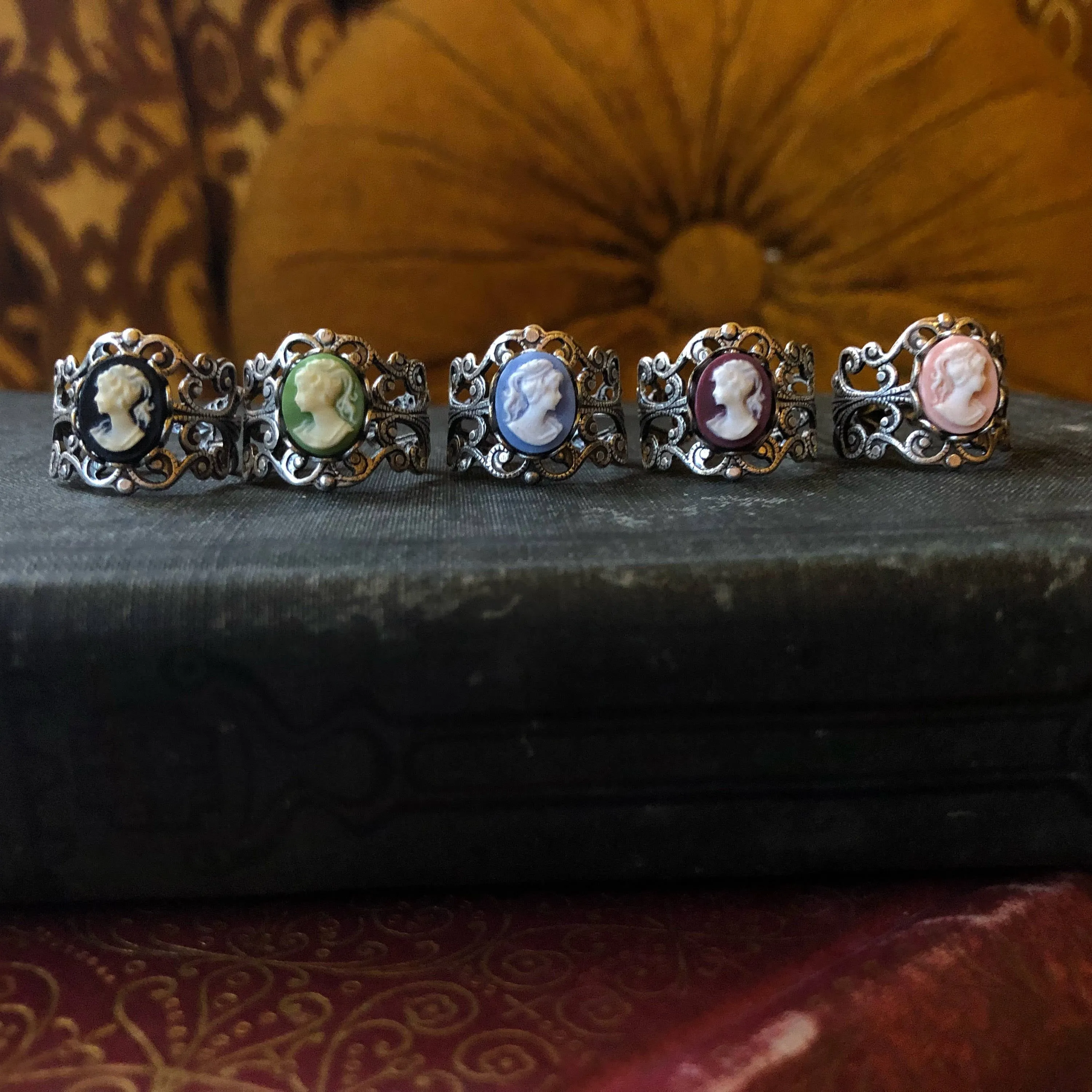 Blue Lady Cameo Ring in Silver Filigree