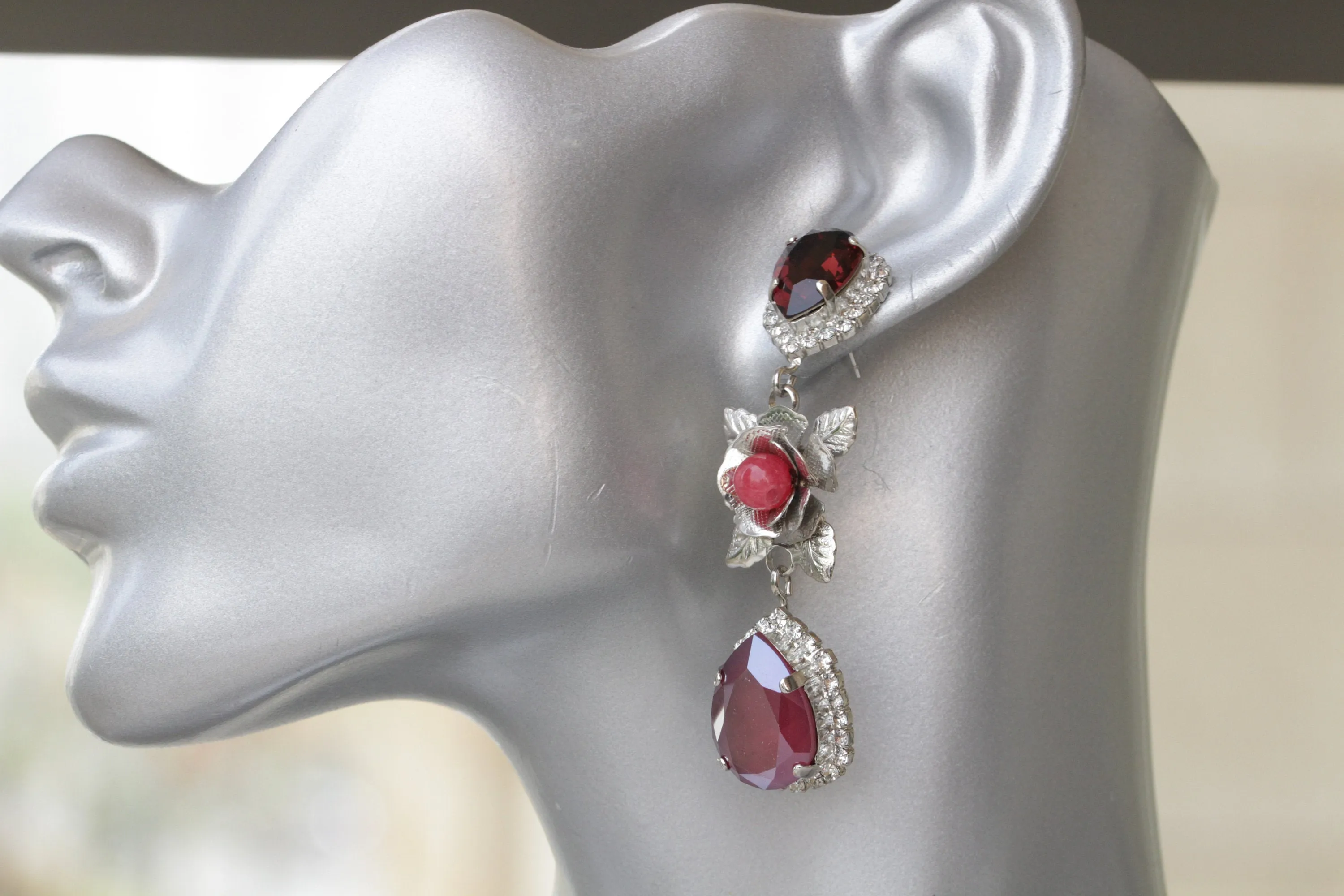 BORDEAUX EARRINGS