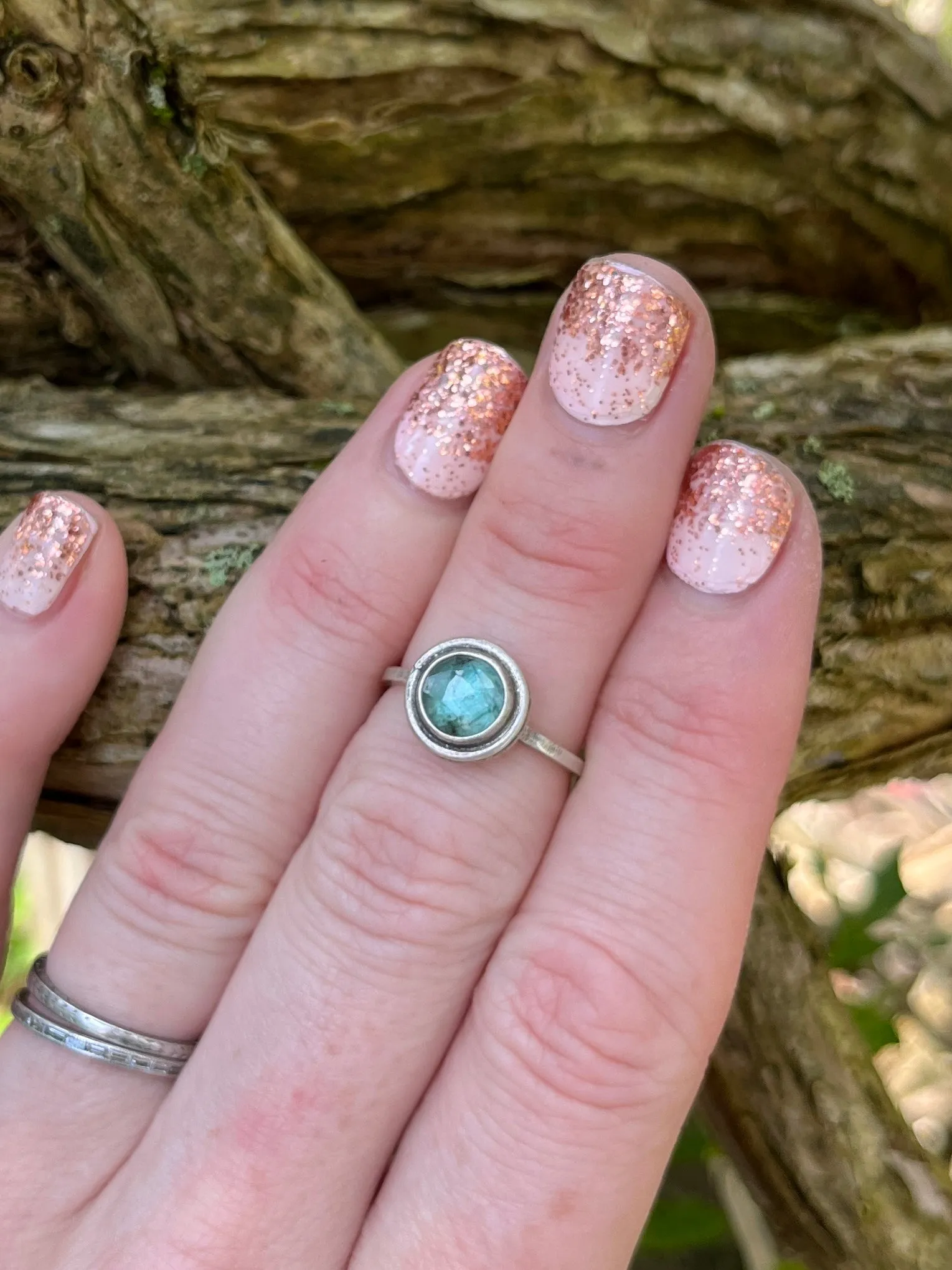 Green Kyanite Round Ring