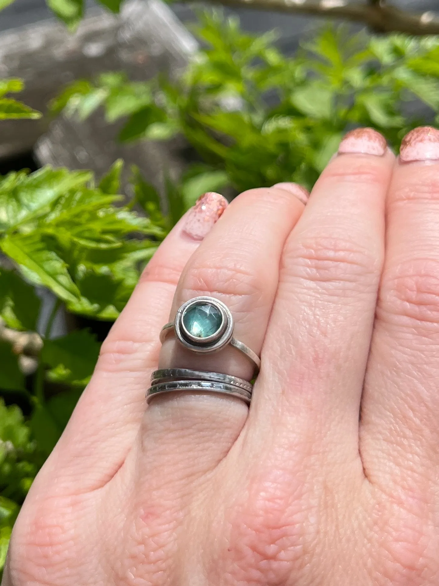 Green Kyanite Round Ring