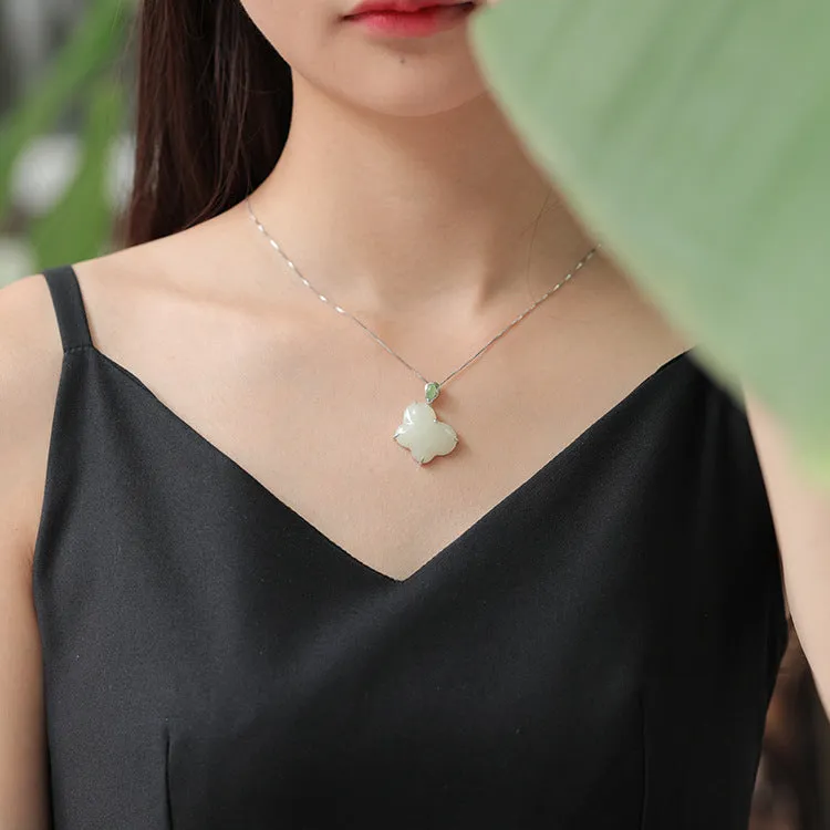 Natural Jade Pendant Nephrite Silver Butterfly Pendant ZPT150