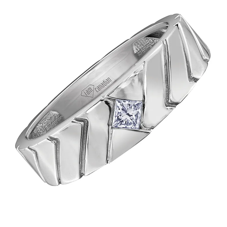 "GREGORY" CANADIAN  DIAMOND RING