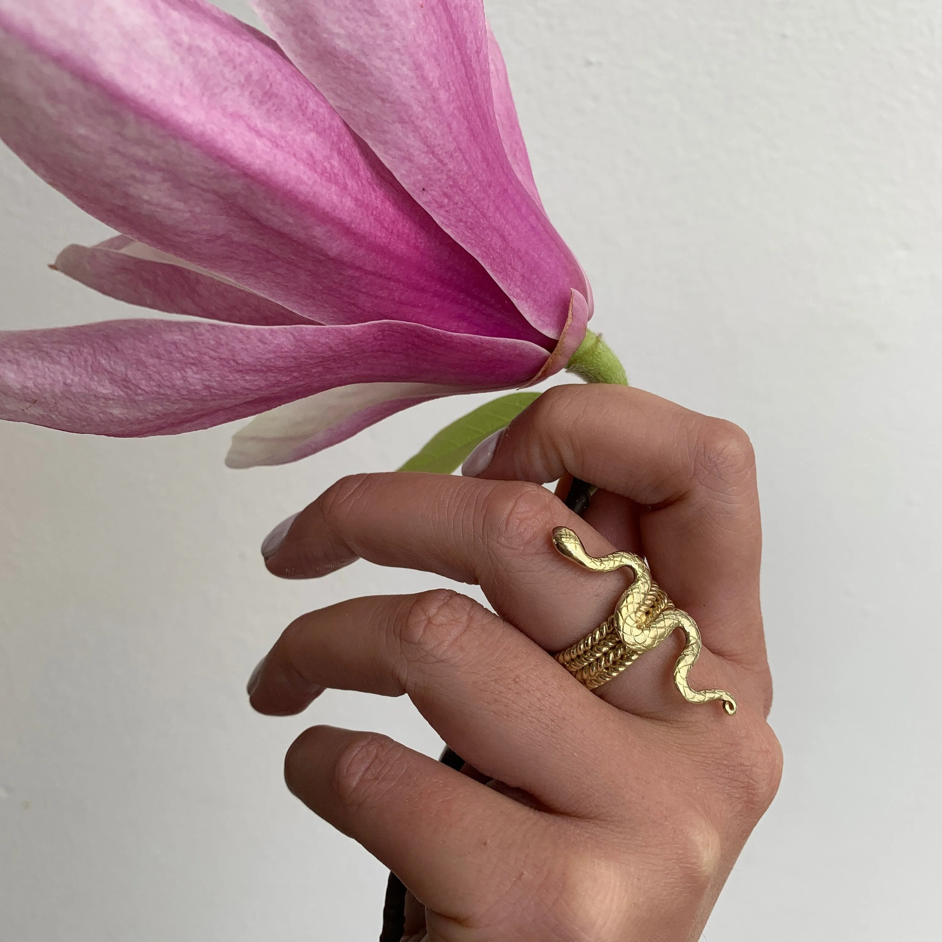 Serpent Gold Ring