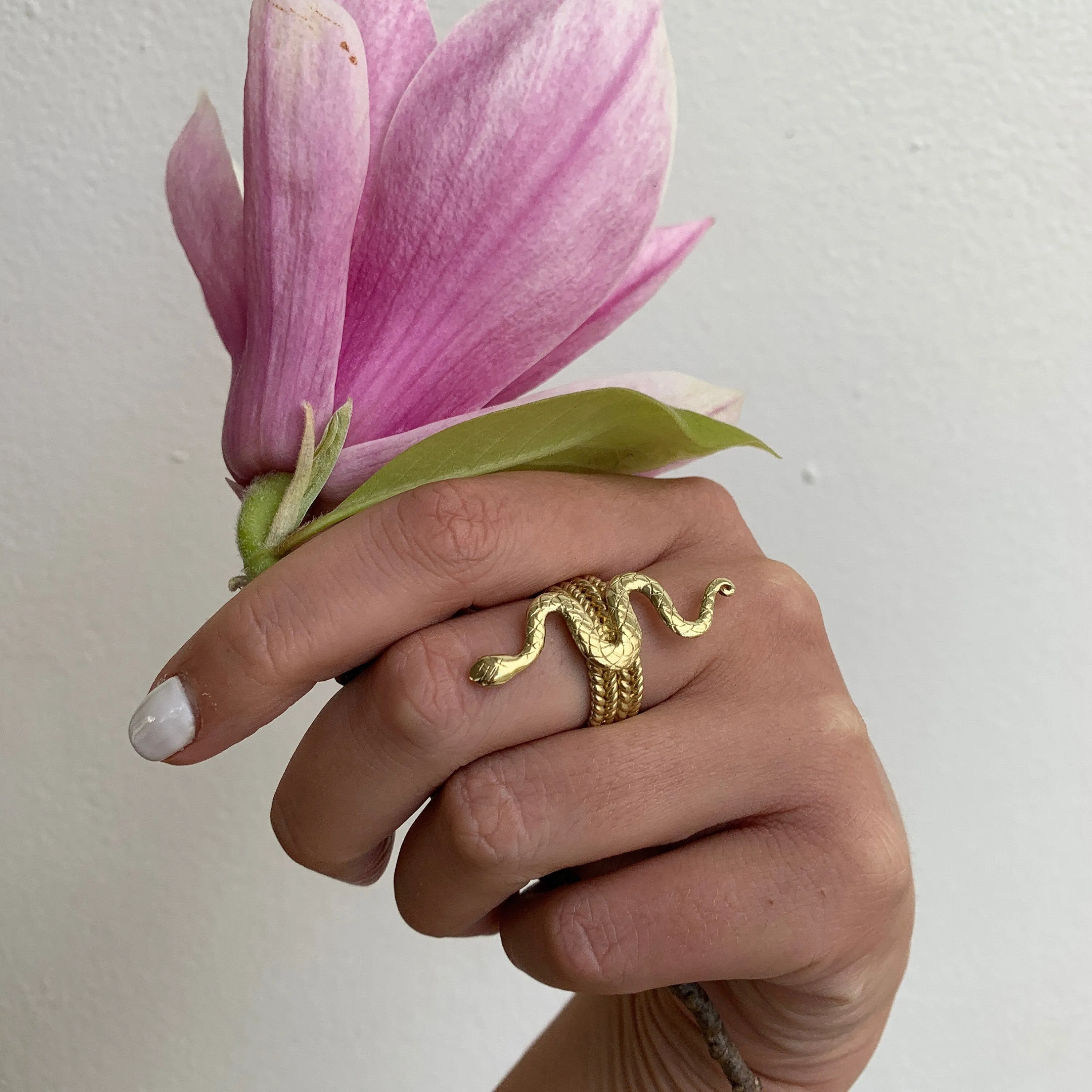 Serpent Gold Ring