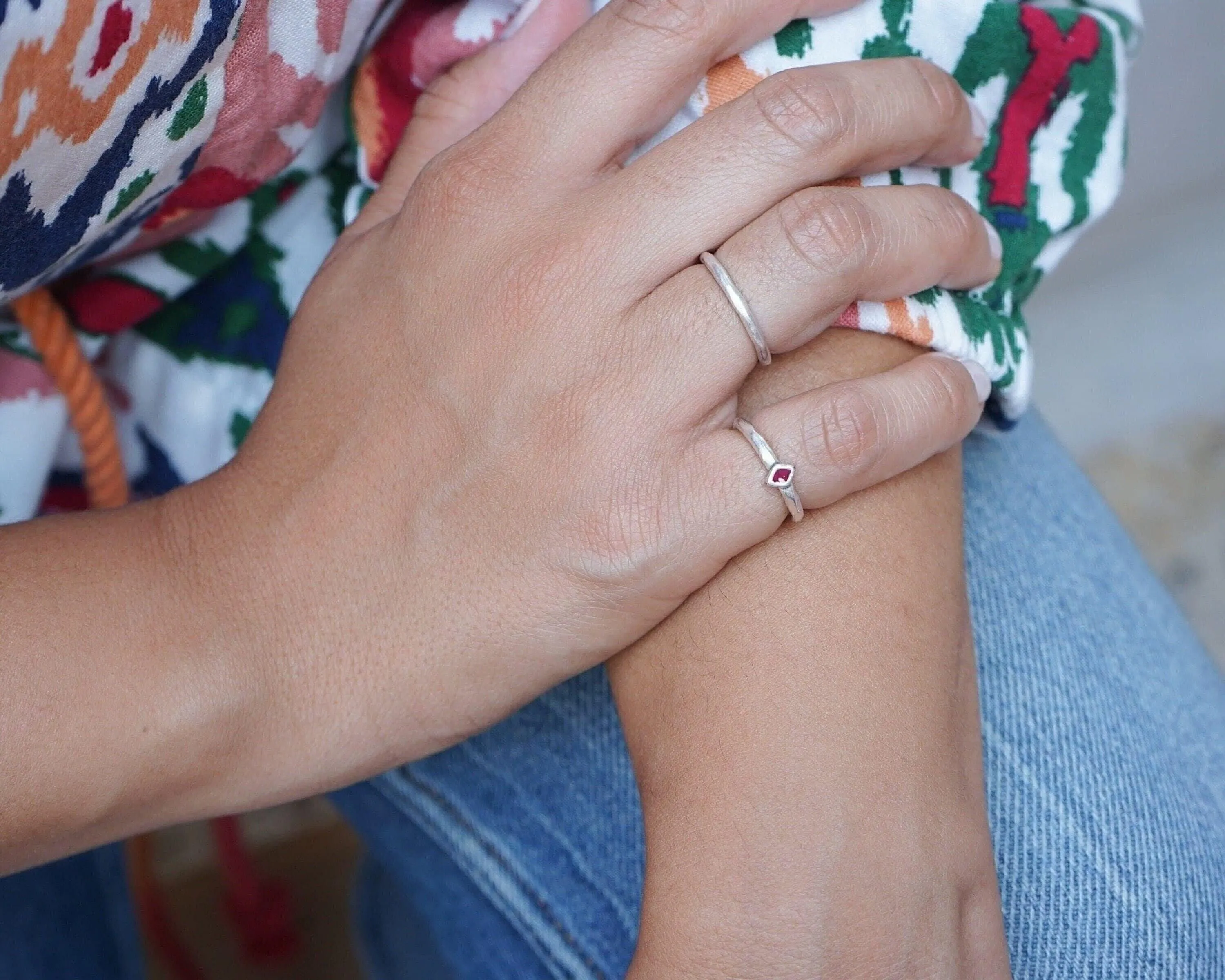 Tiny Silver Red Enamel Rhombus Band Pinky Ring