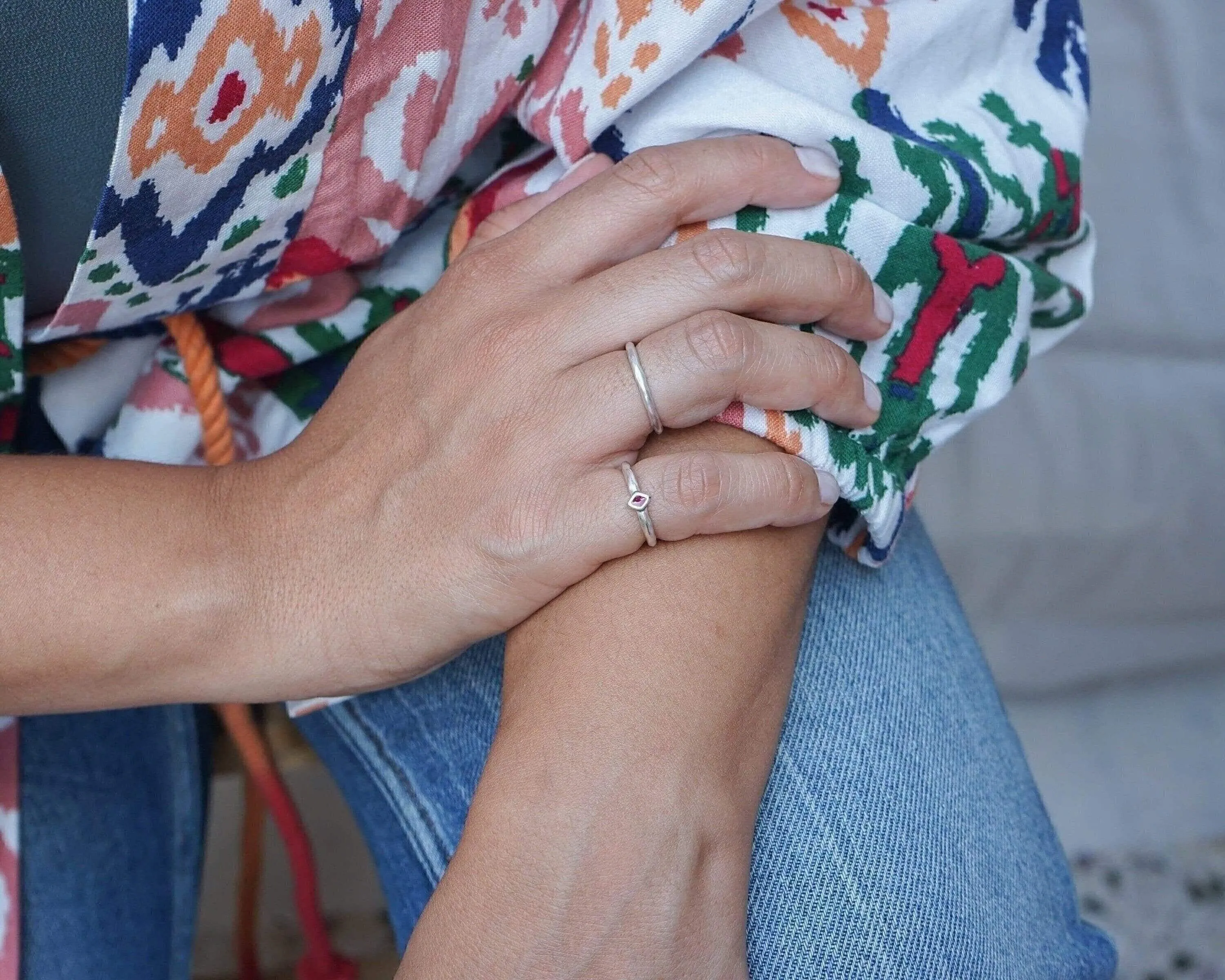 Tiny Silver Red Enamel Rhombus Band Pinky Ring