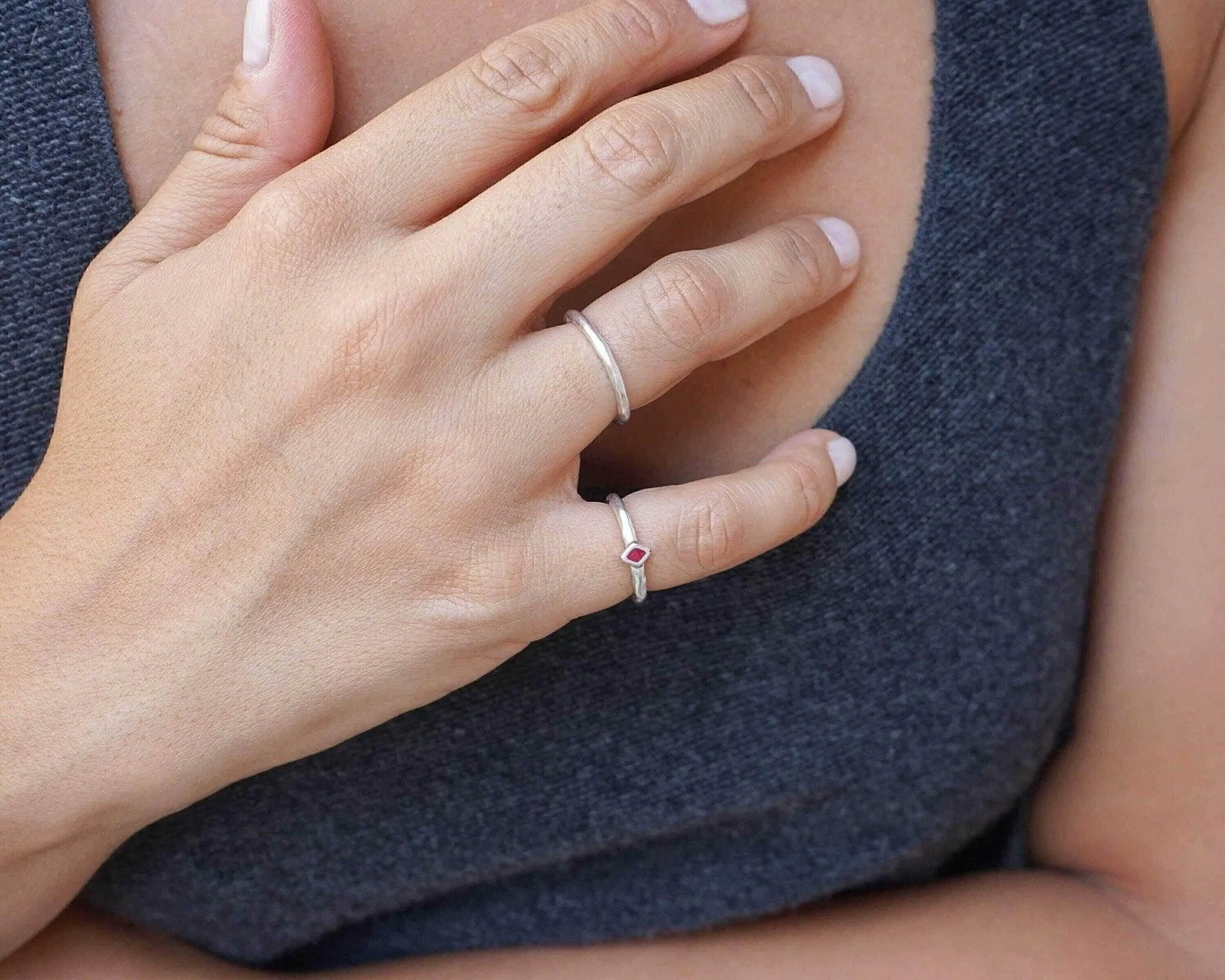 Tiny Silver Red Enamel Rhombus Band Pinky Ring