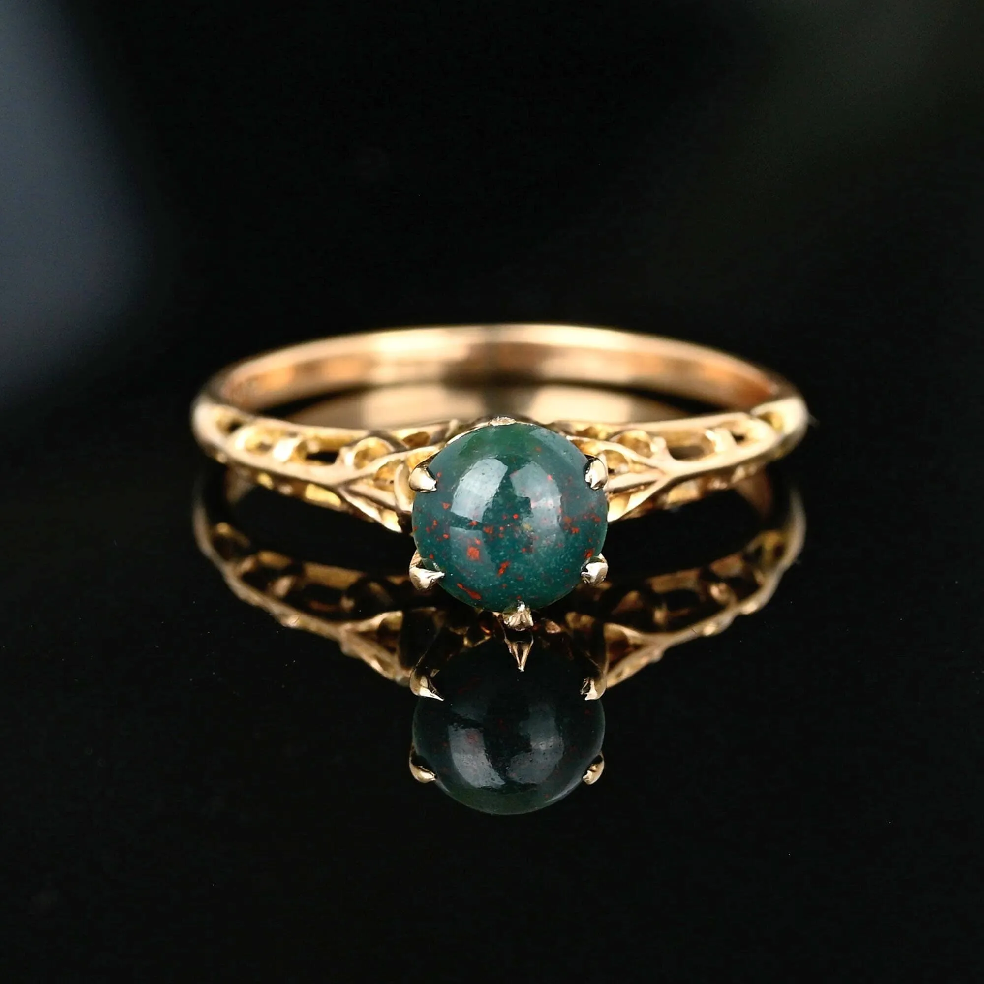 Vintage Gold Filigree Solitaire Bloodstone Ring
