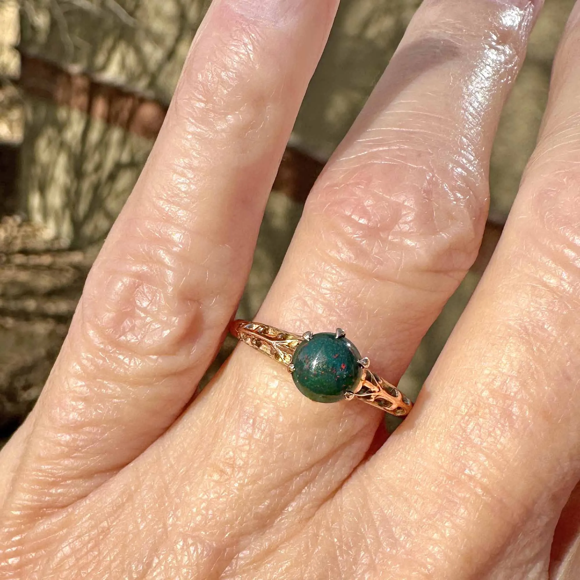 Vintage Gold Filigree Solitaire Bloodstone Ring