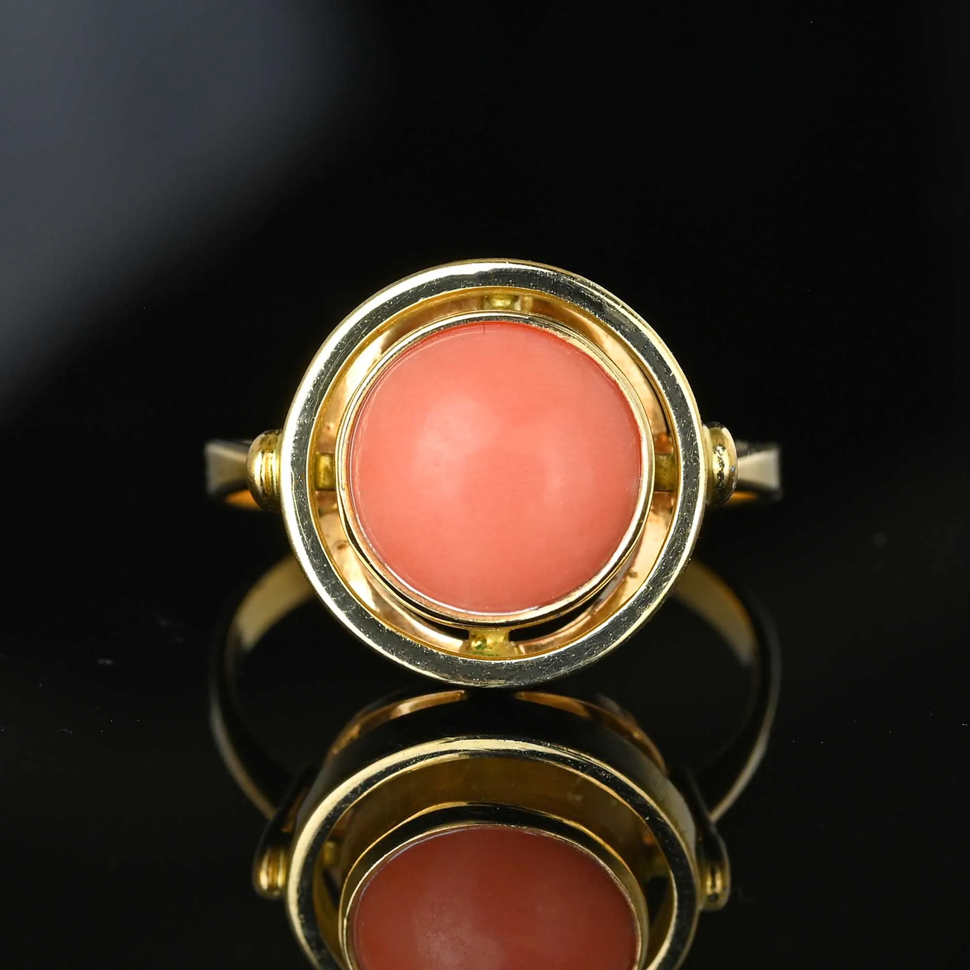 Vintage Russian 14K Gold Cabochon Coral Ring