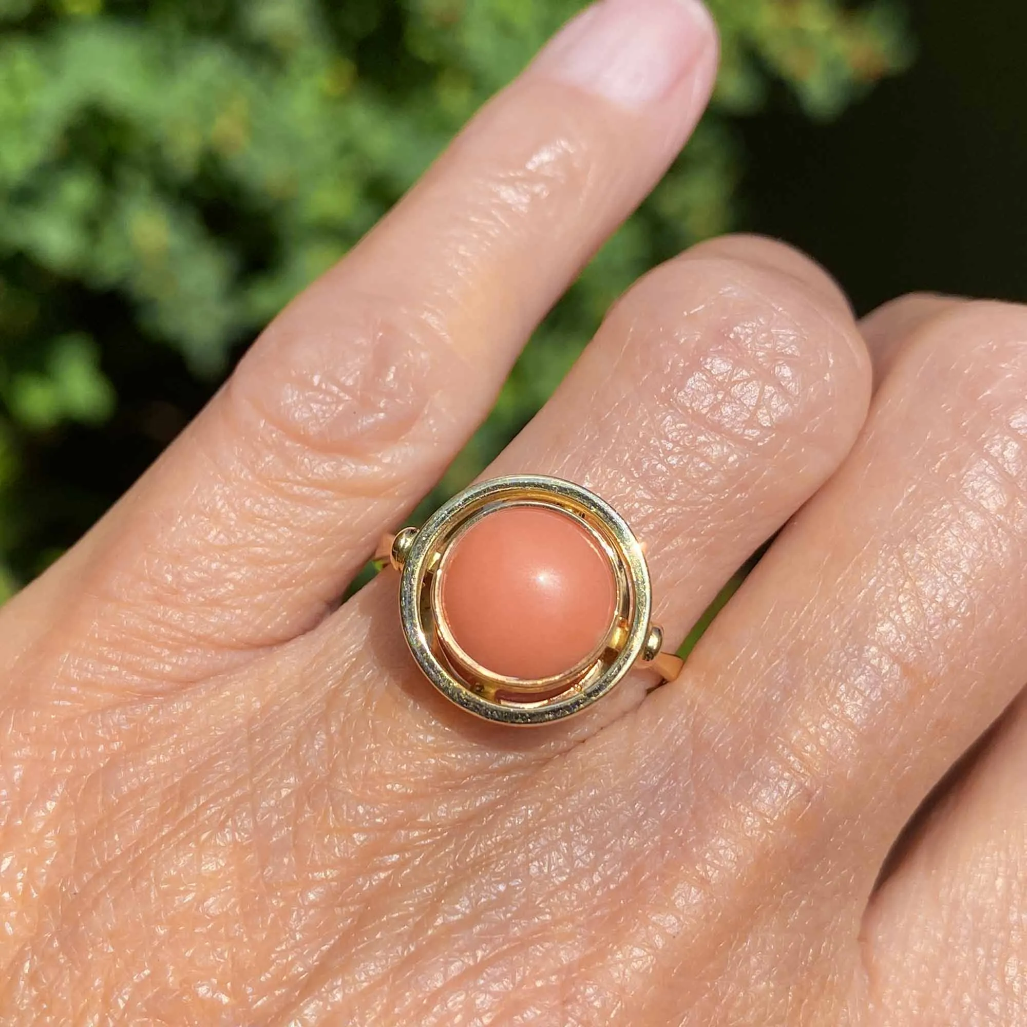 Vintage Russian 14K Gold Cabochon Coral Ring