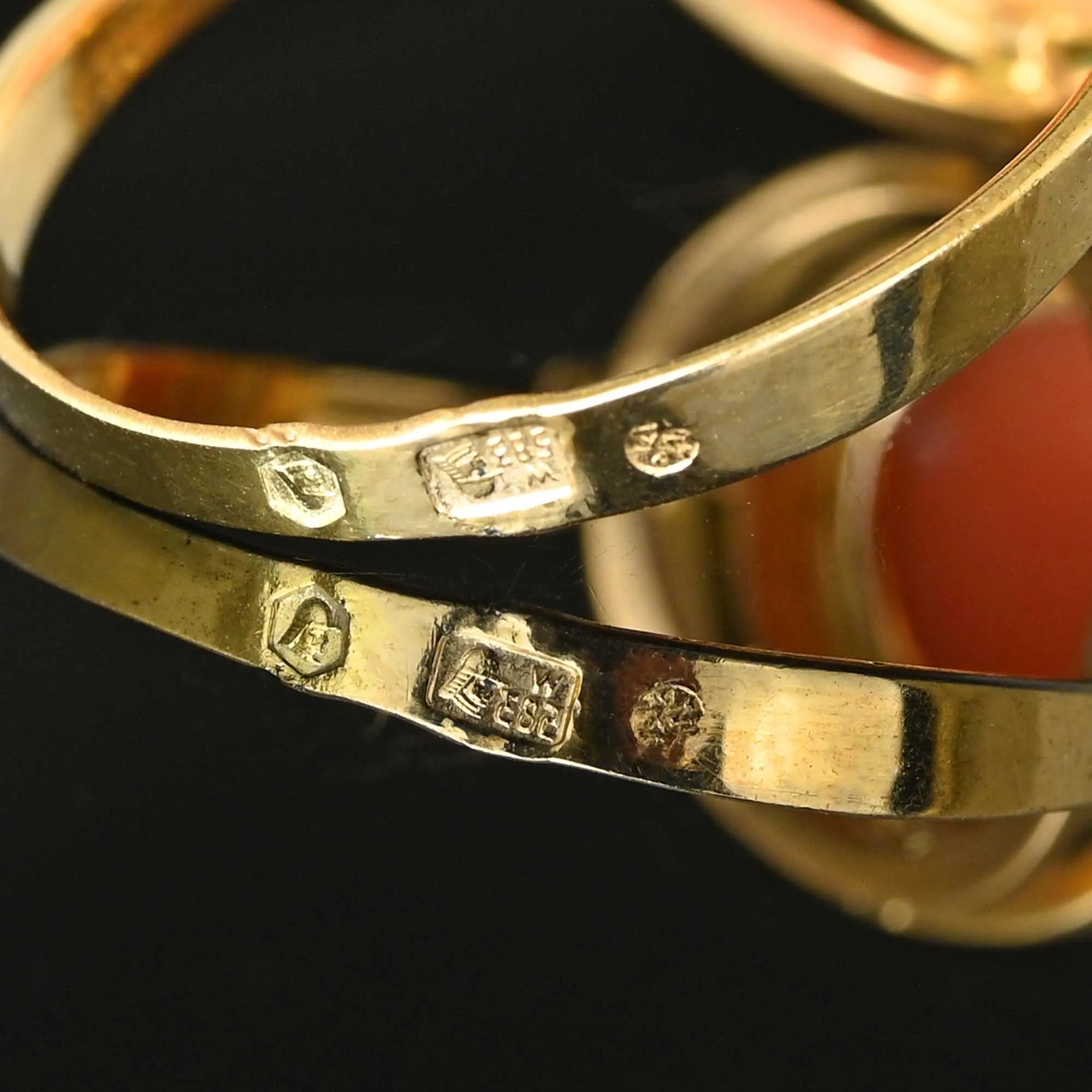Vintage Russian 14K Gold Cabochon Coral Ring