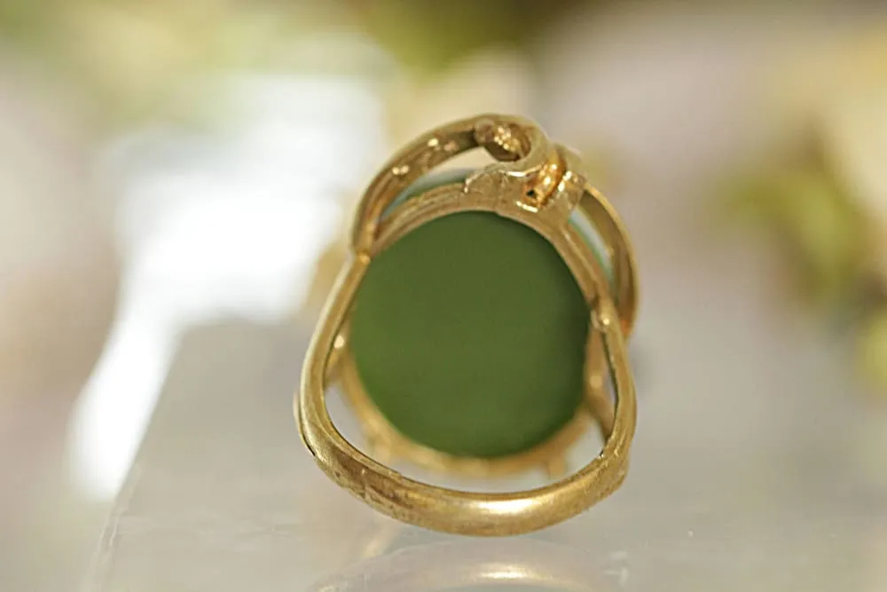 Vintage Style Cameo Ring